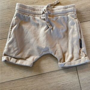 Lenox James harem shorts 4T